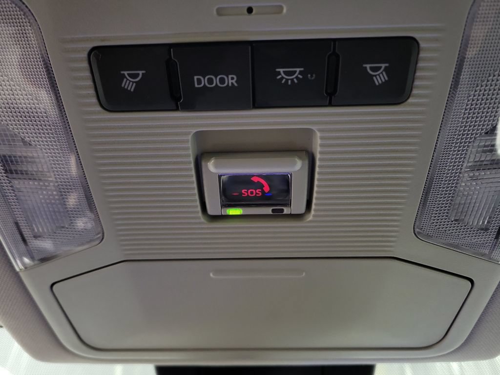 Used 2024 Toyota RAV4 XLE AWD/4WD image 22