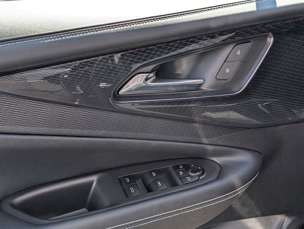 Used 2024 Chevrolet Blazer EV AWD Police image 22