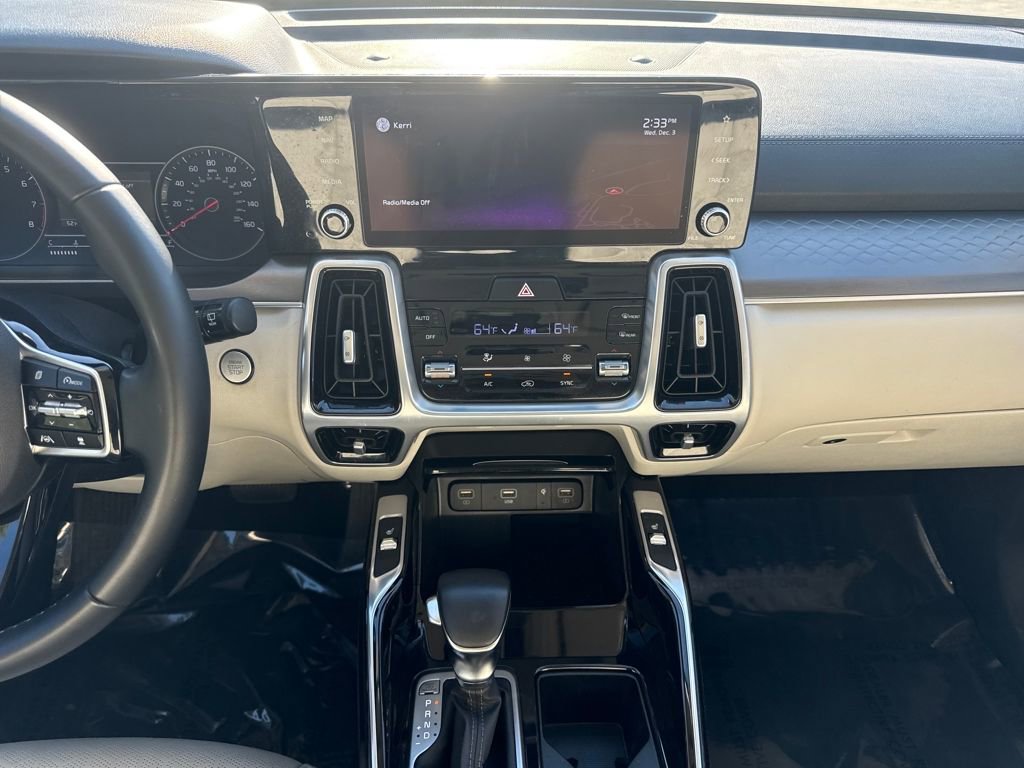 Used 2022 Kia Sorento SX image 17