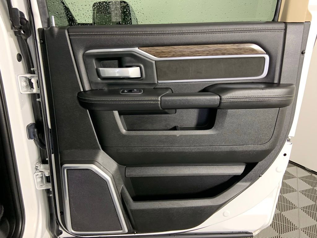 Used 2020 RAM 2500 Laramie image 23