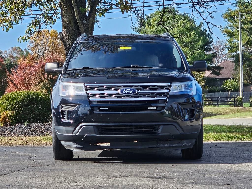 Used 2018 Ford Explorer 4WD image 2