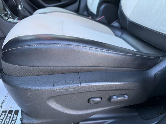 Used 2020 Buick Encore Preferred w/ Safety Package image 10