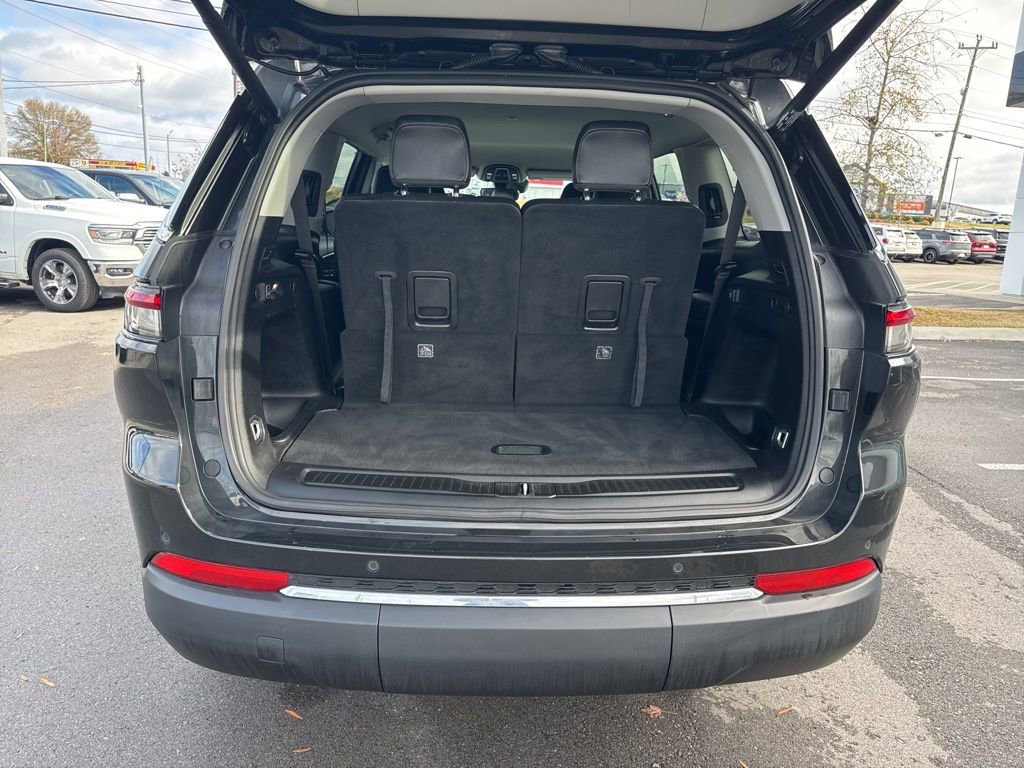 Used 2022 Jeep Grand Cherokee L Limited image 29