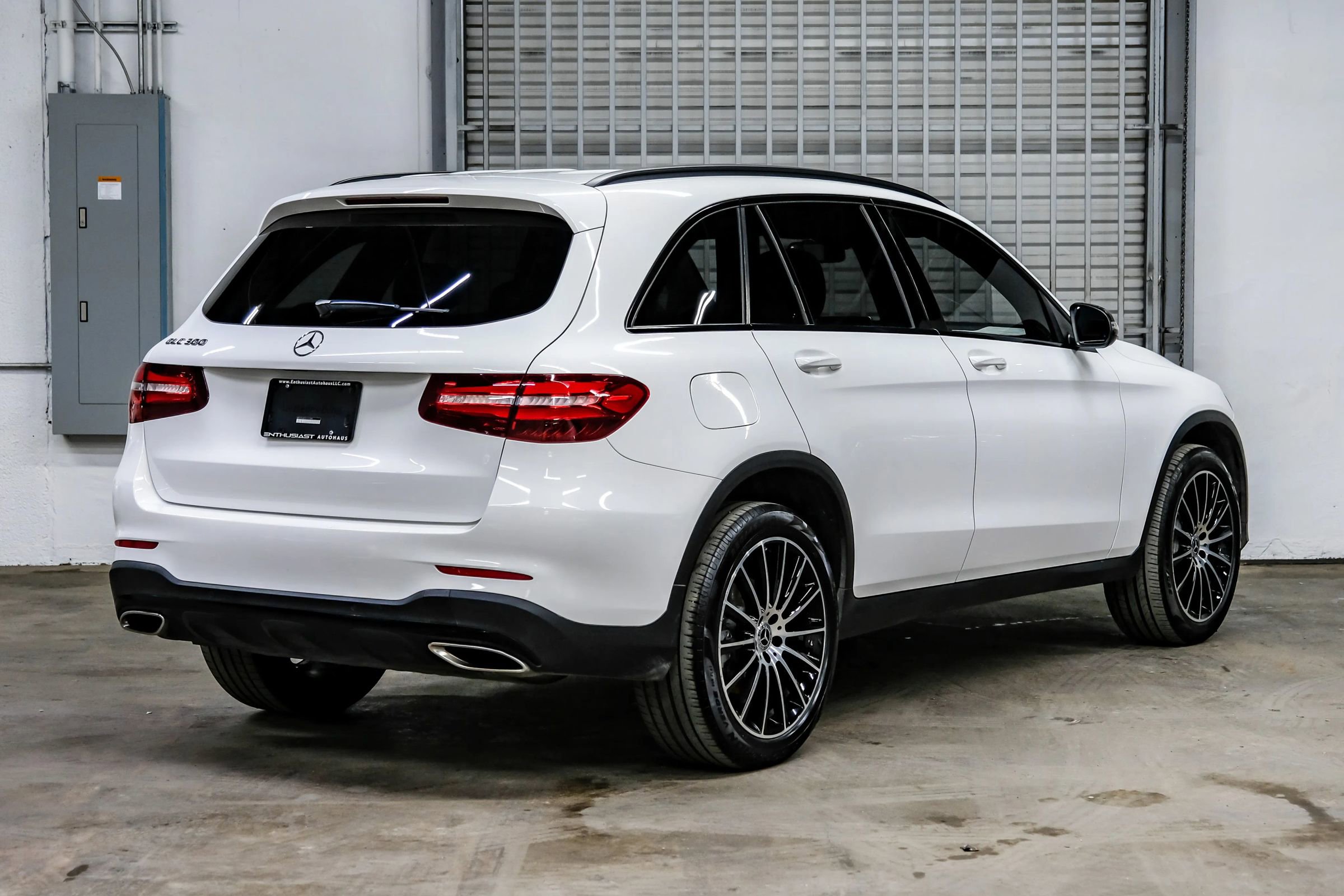 Used 2019 Mercedes-Benz GLC 300 image 9