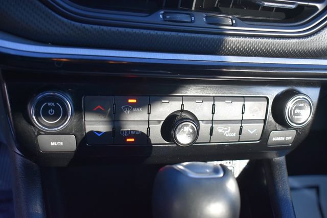 Used 2025 Jeep Compass Trailhawk image 31