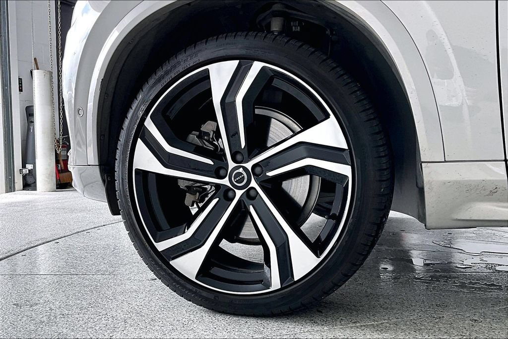 Certified 2024 Volvo XC90 B6 Plus AWD/4WD image 10