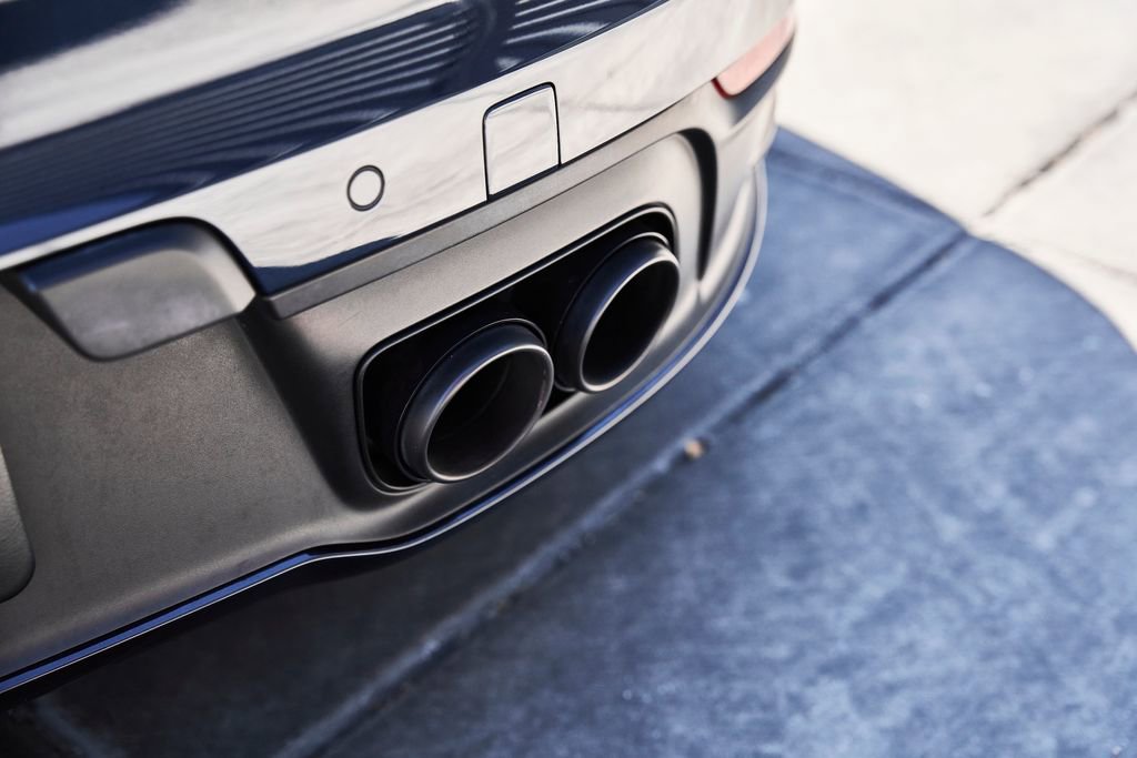 Used 2020 Porsche 911 Carrera 4S w/ Premium Package image 12