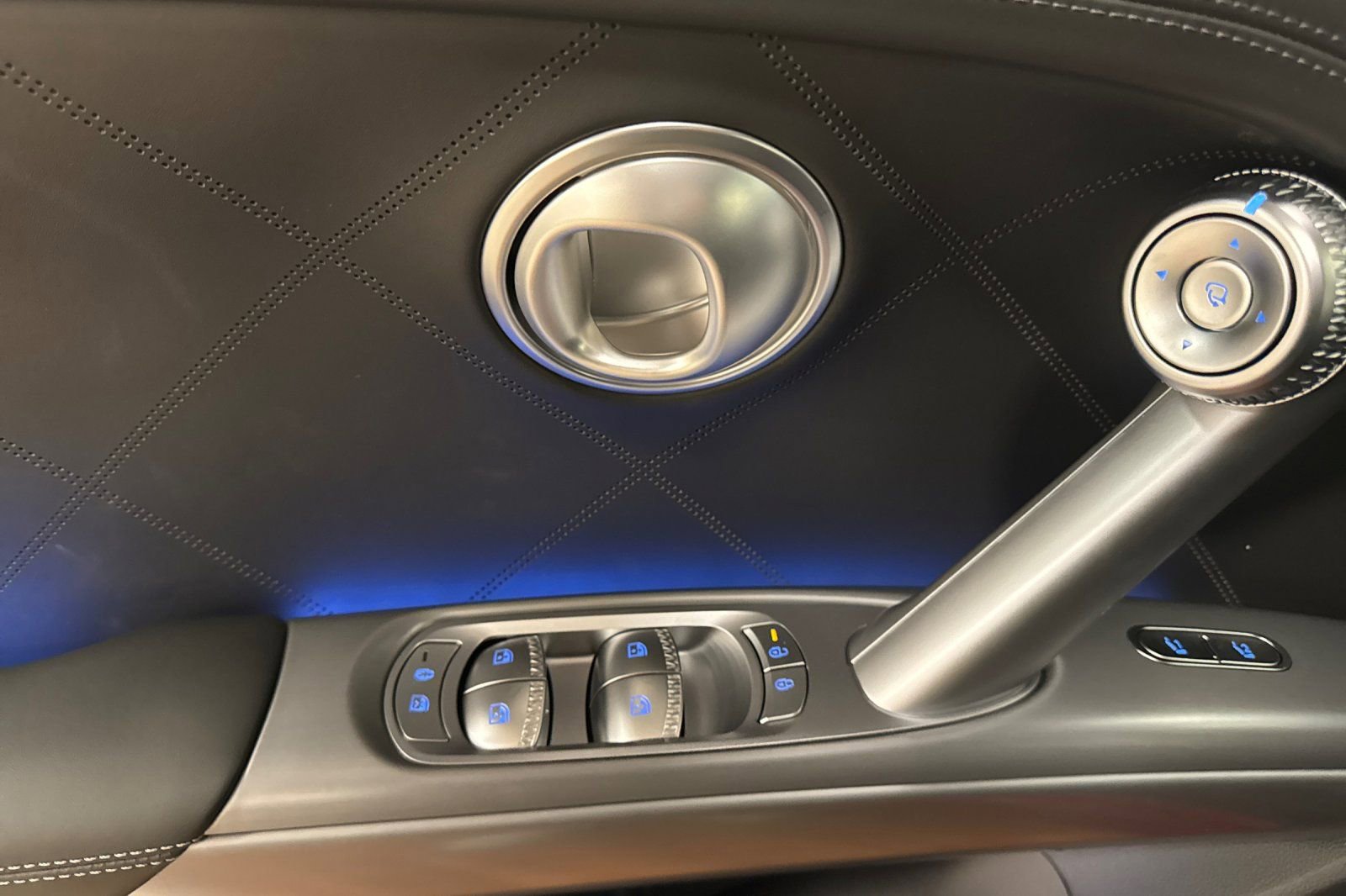 New 2026 Genesis GV60 Advance AWD/4WD image 11