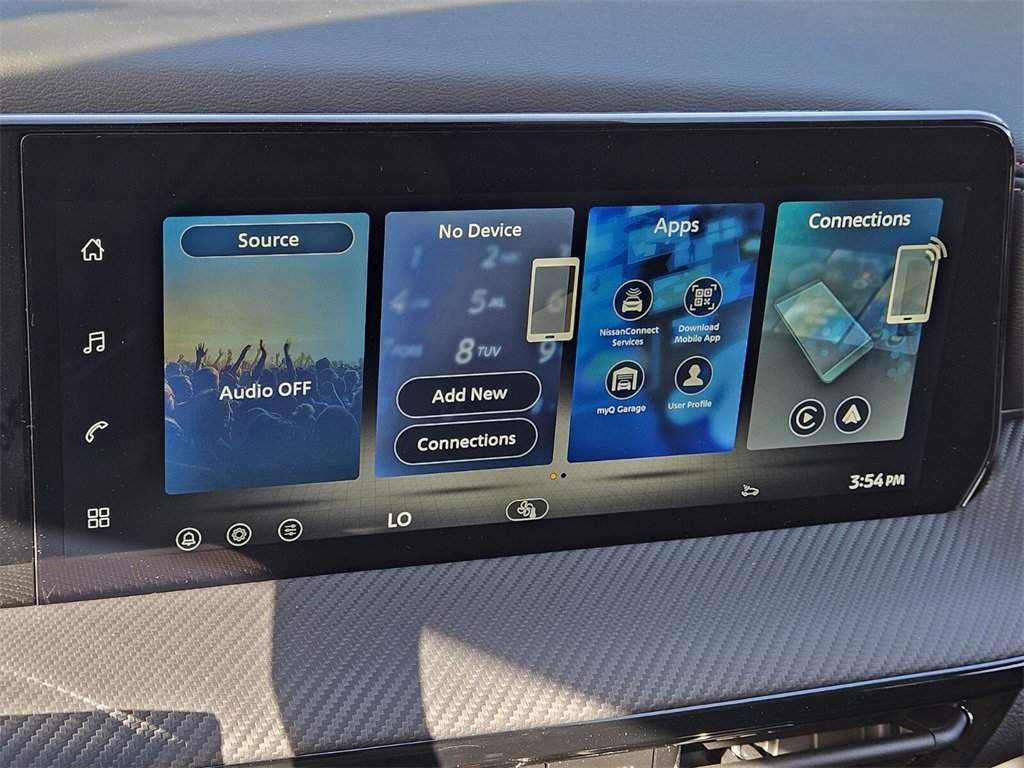 New 2026 Nissan Kicks SR image 23