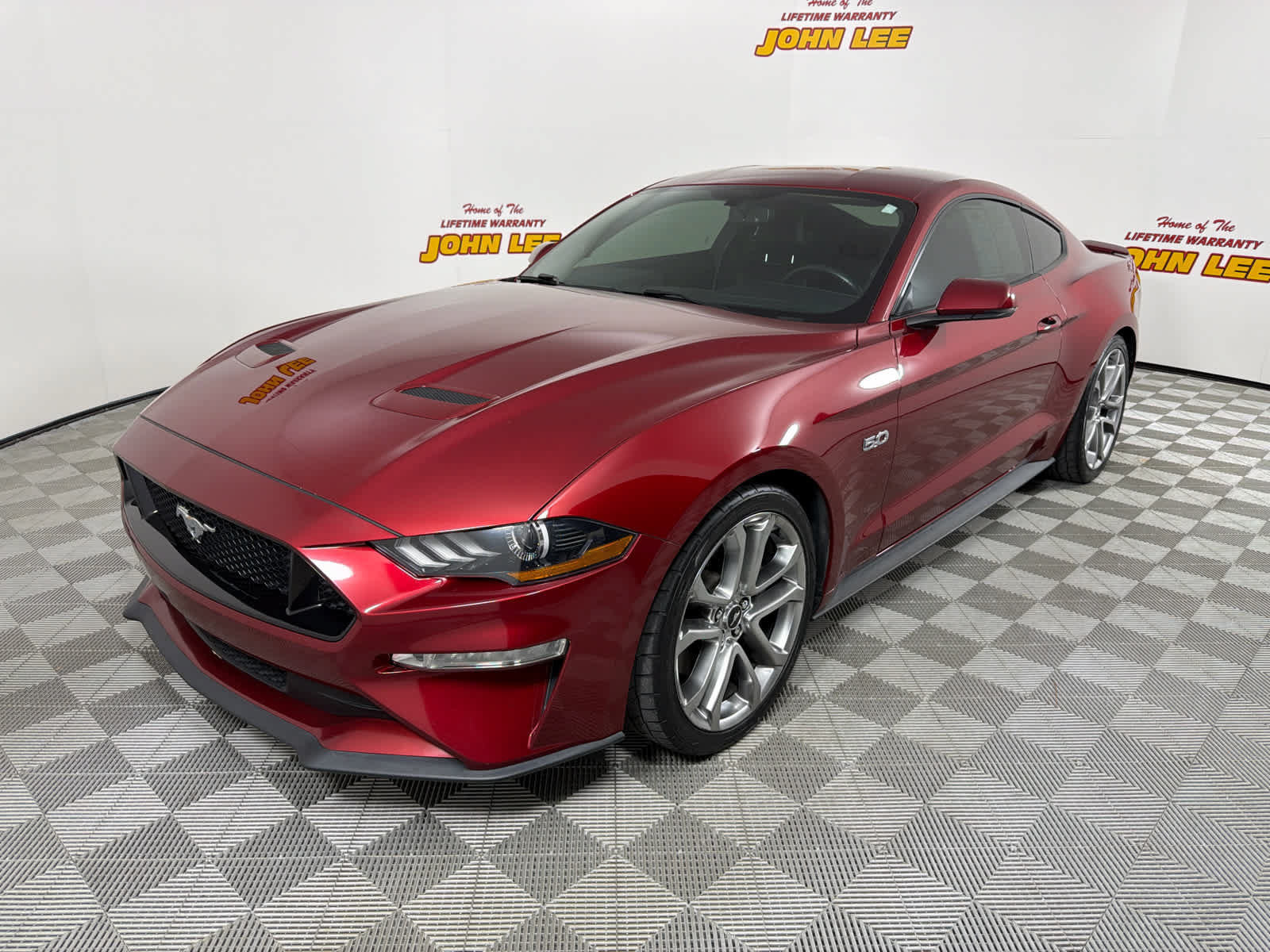 Used 2019 Ford Mustang GT Premium w/ Equipment Group 401A RWD image 1