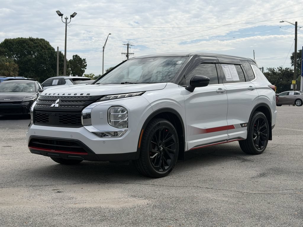 Used 2023 Mitsubishi Outlander SE AWD/4WD image 8