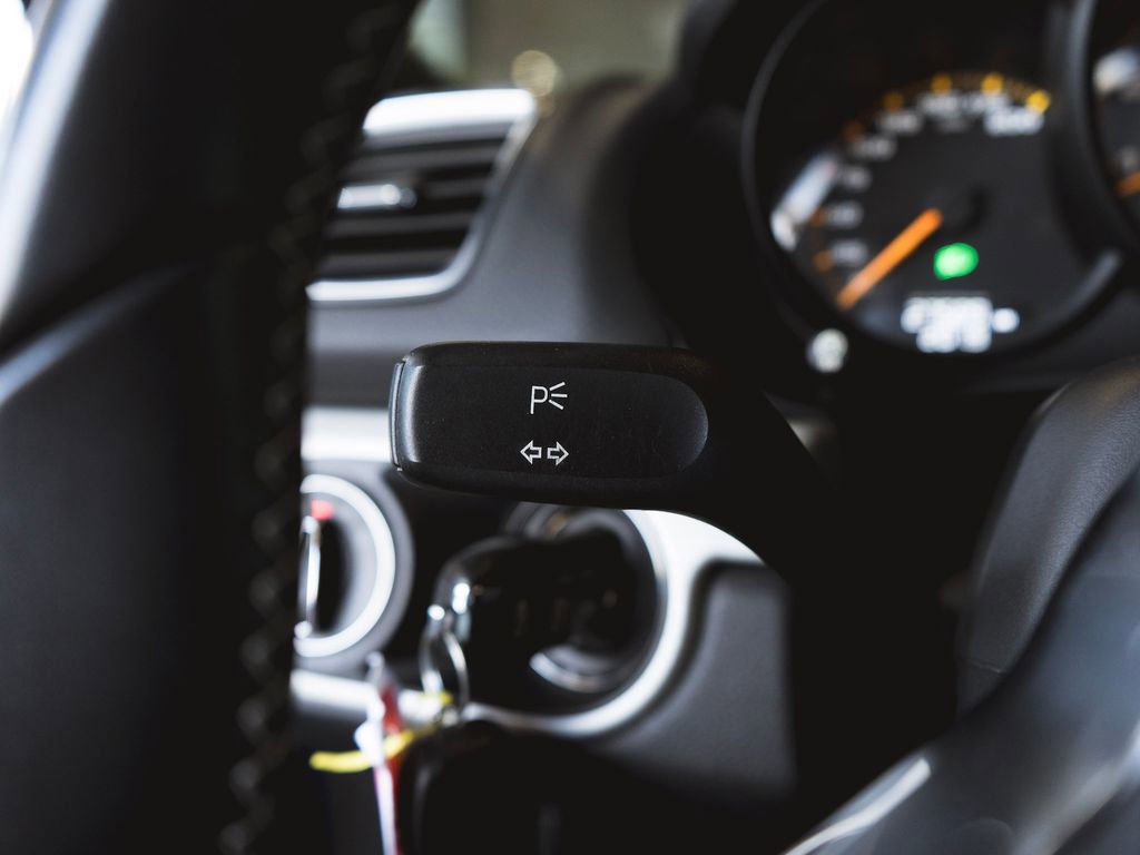 Used 2016 Porsche Cayman GT4 image 19