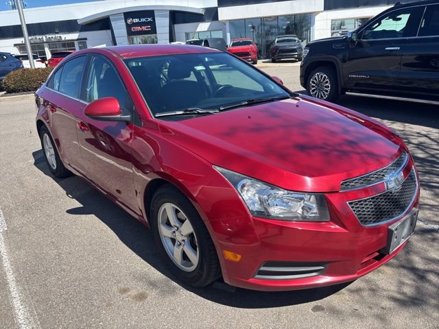 Used 2014 Chevrolet Cruze LT w/ Technology Package image 3