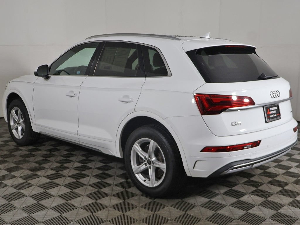 Used 2023 Audi Q5 2.0T Premium w/ Convenience Package AWD/4WD image 10