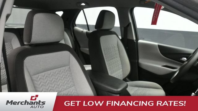 Used 2022 Chevrolet Equinox LS AWD/4WD image 17