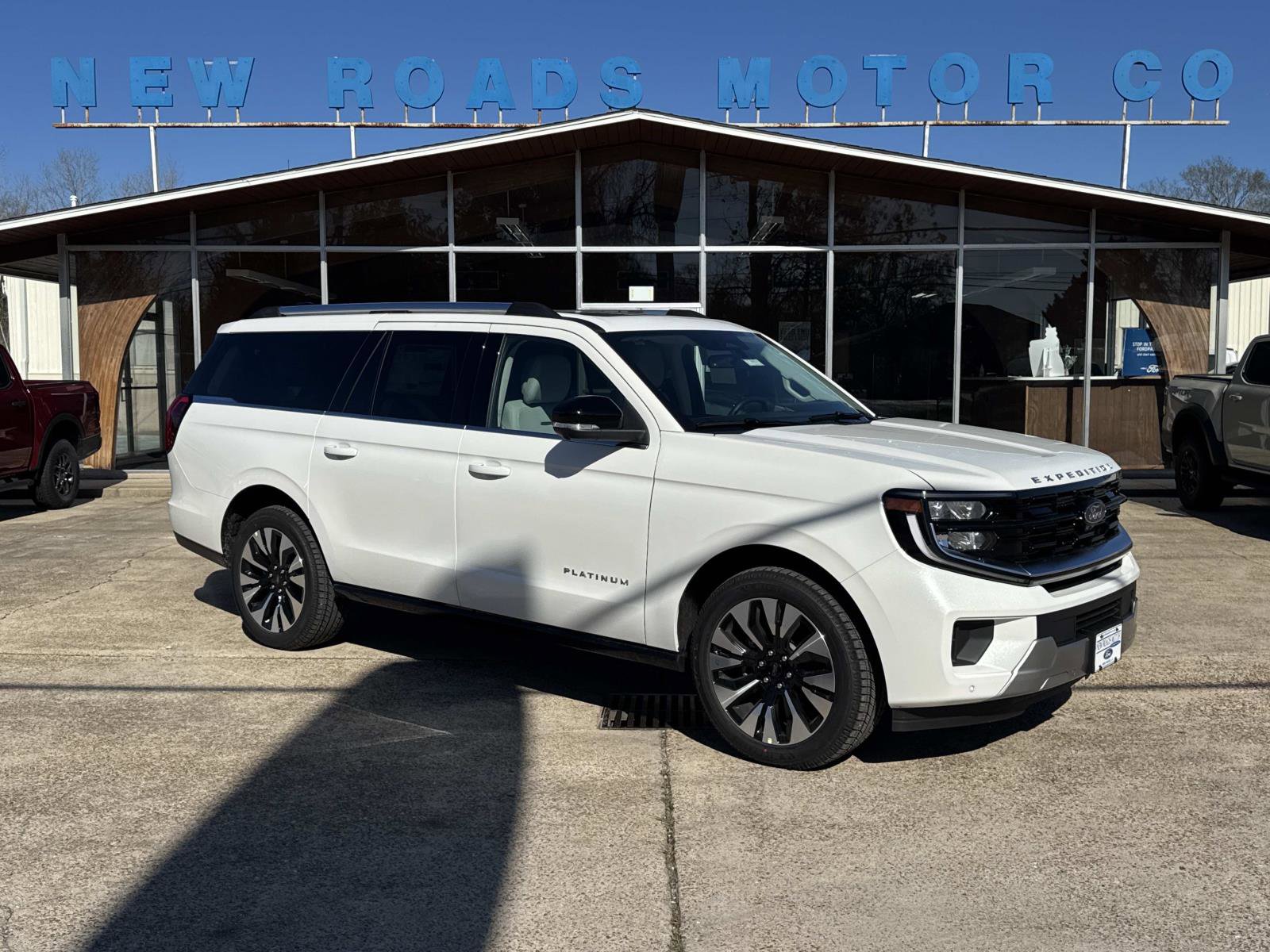New 2026 Ford Expedition Max Platinum w/ Driver's Package