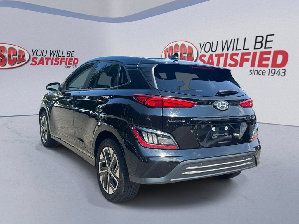 Certified 2022 Hyundai Kona Limited w/ Cargo Package FWD image 4