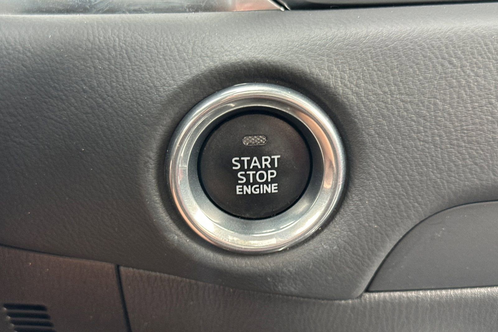 Used 2024 MAZDA CX-5 Carbon Edition image 23