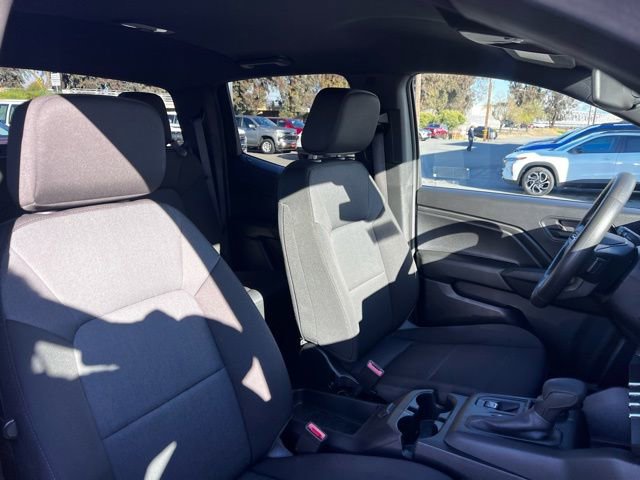Certified 2024 Chevrolet Colorado W/T image 24