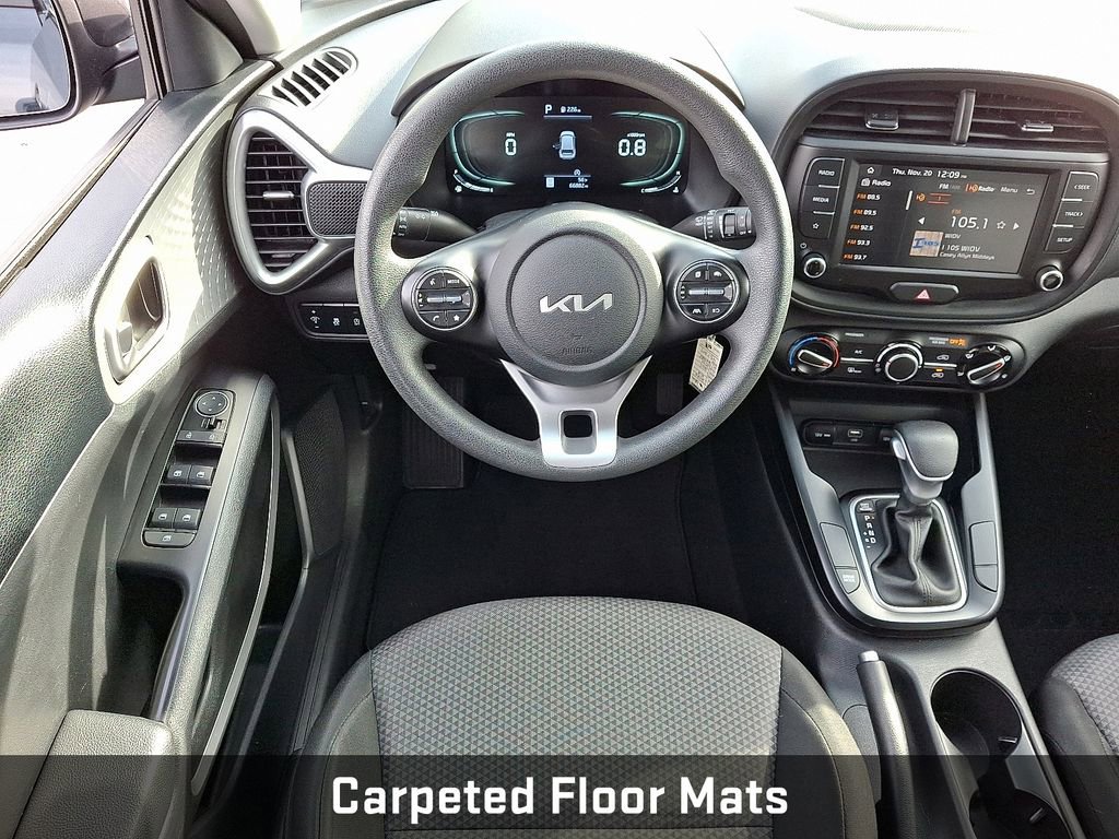 Used 2024 Kia Soul LX w/ Option Group 015 image 13