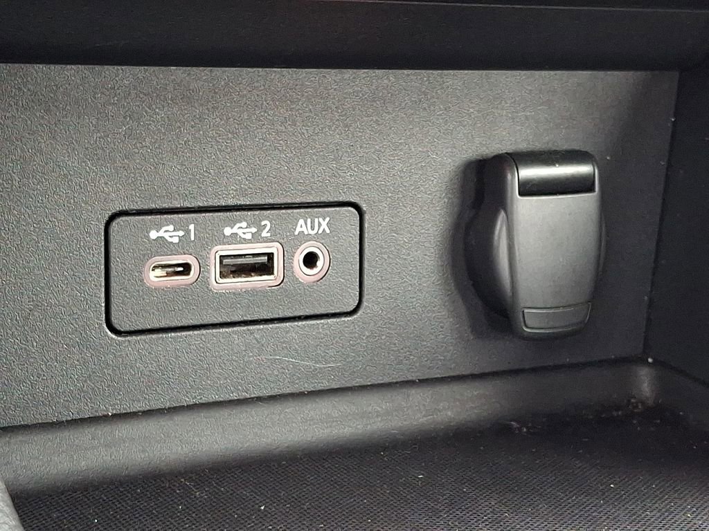 Used 2022 Nissan Sentra SV FWD image 23