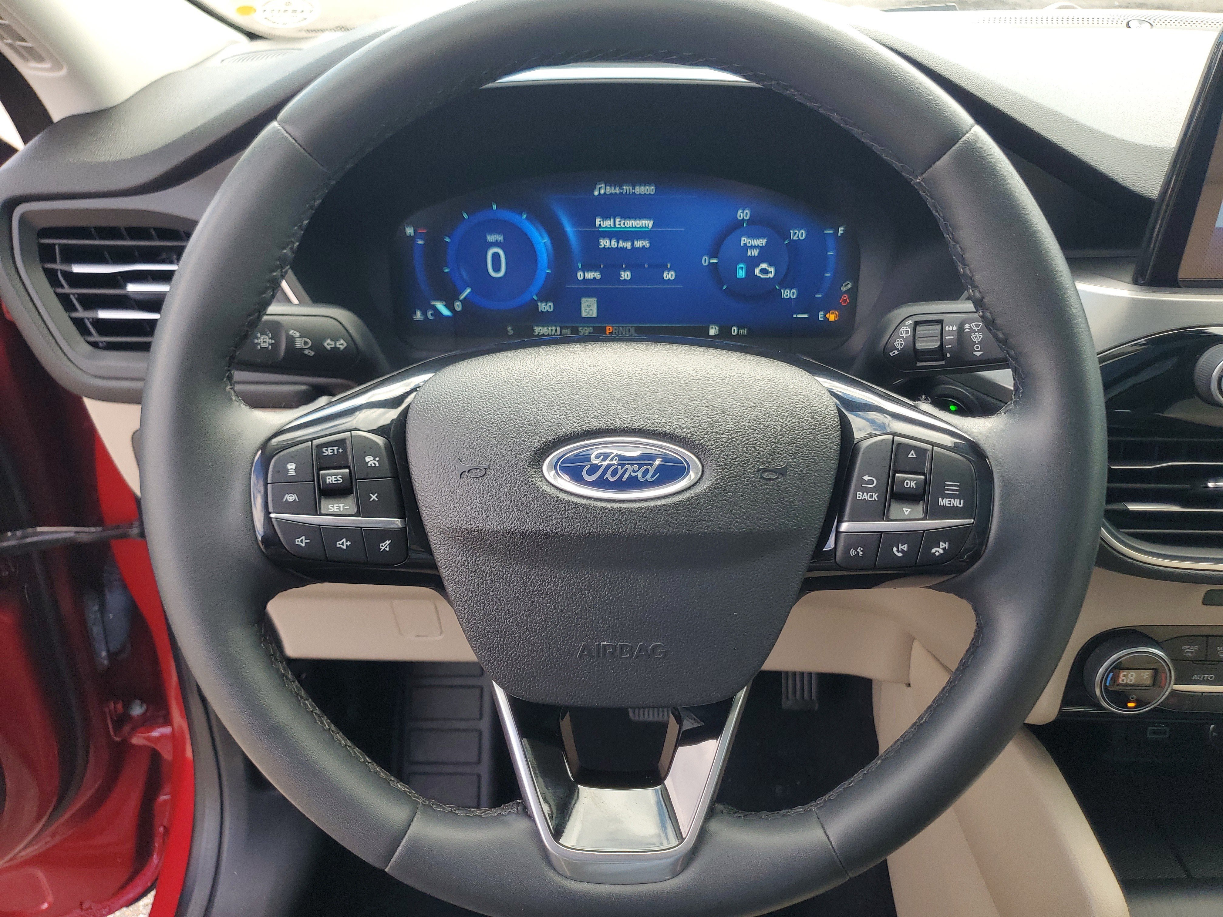 Used 2021 Ford Escape Titanium FWD image 14