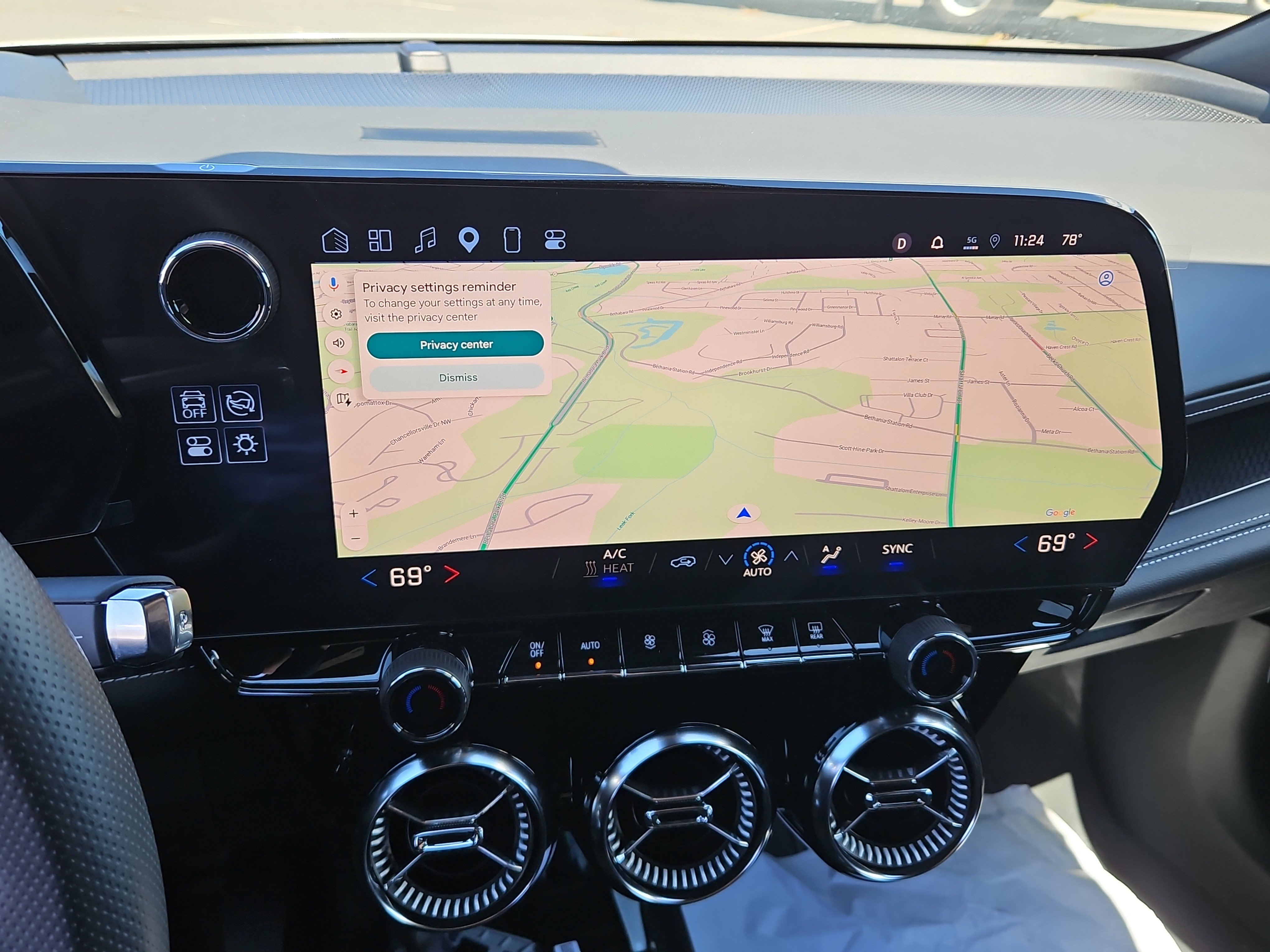 New 2025 Chevrolet Blazer EV AWD Police w/ Remote Keyless Entry Package image 17