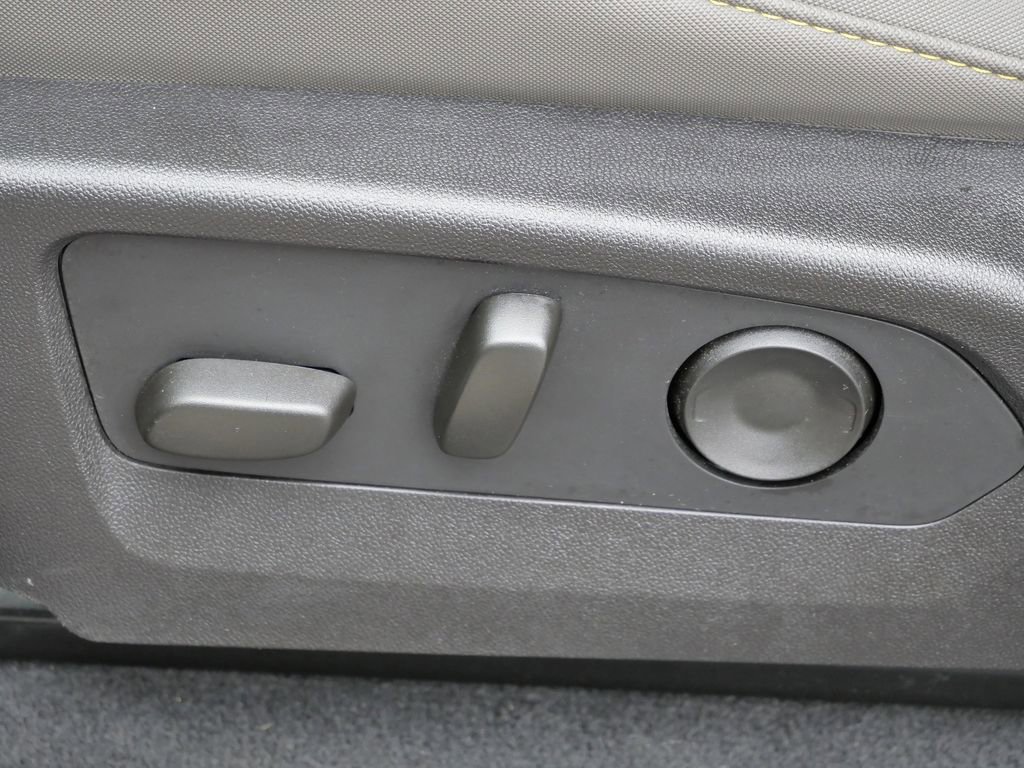 Used 2024 Chevrolet Colorado ZR2 image 35