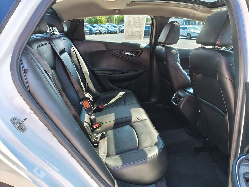 Used 2021 Chevrolet Malibu LT w/ LT Plus Package FWD image 10