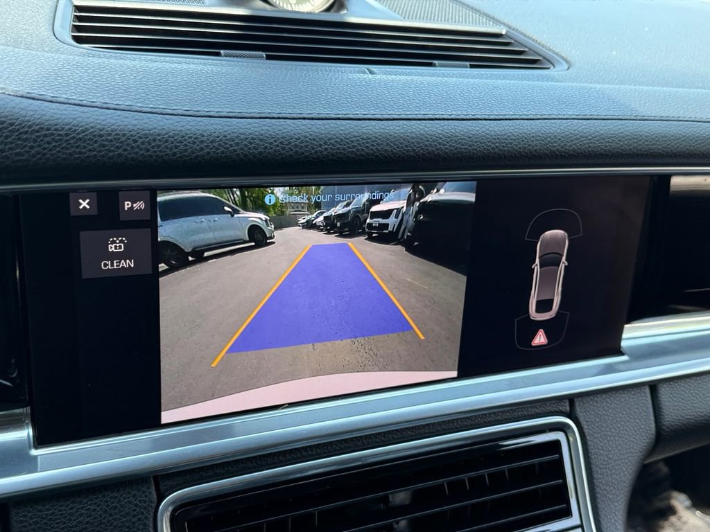 Used 2021 Porsche Panamera 4 AWD/4WD image 27