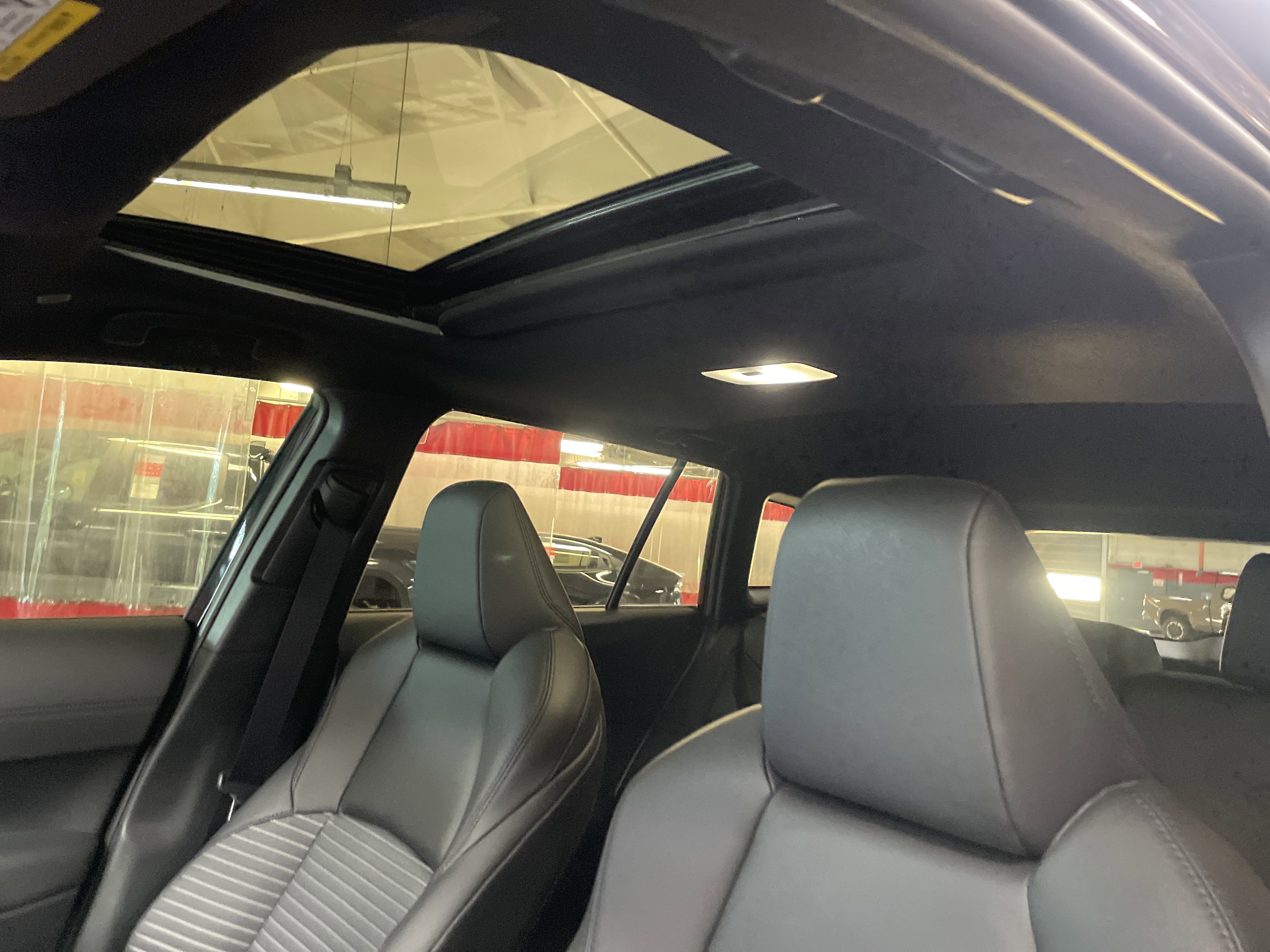 Used 2024 Toyota Corolla Cross XSE w/ Convenience Package AWD/4WD image 28