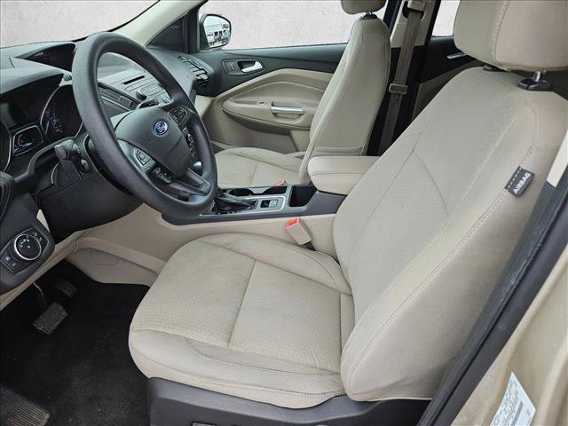Used 2017 Ford Escape SE image 14