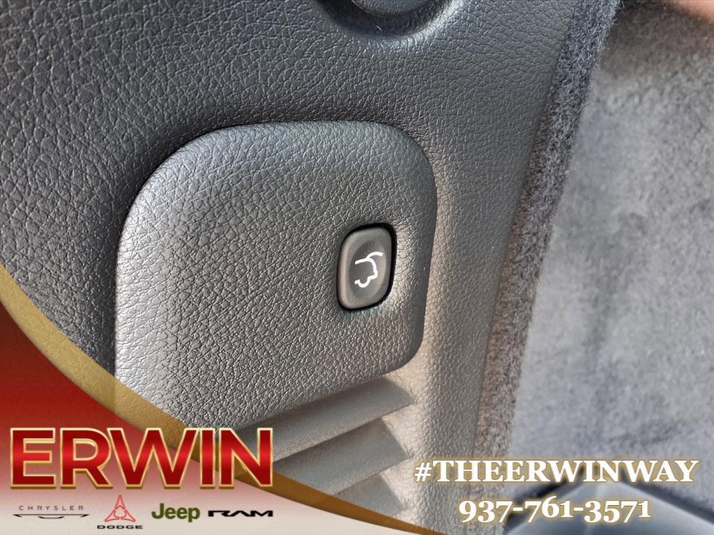 Used 2024 Dodge Durango SRT image 13