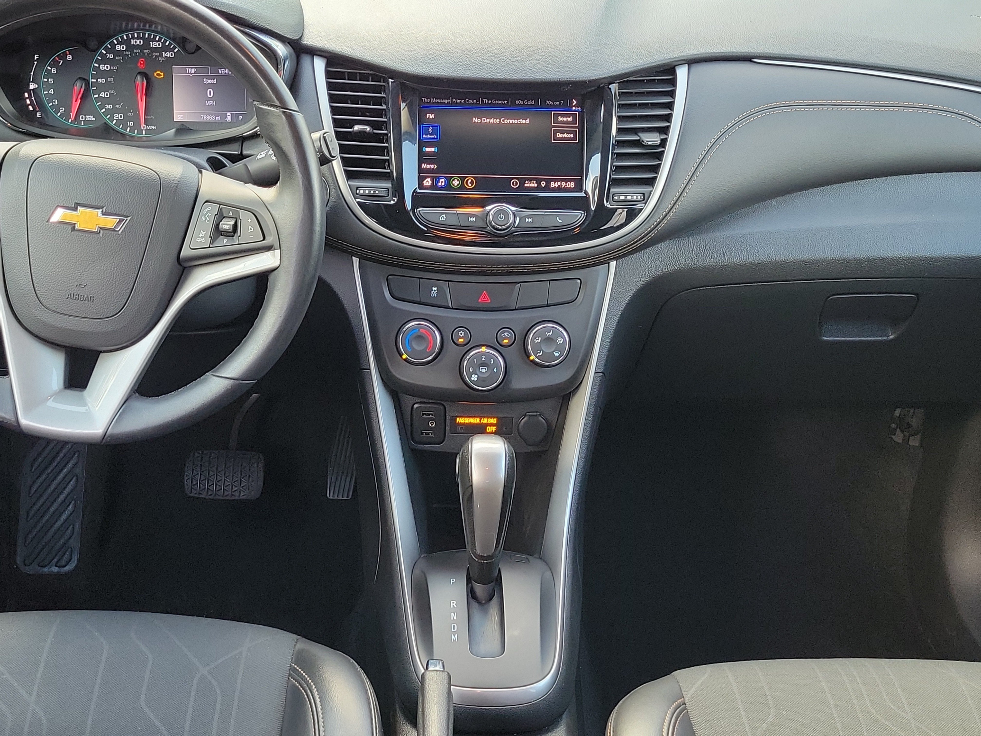 Used 2020 Chevrolet Trax LT w/ Driver Confidence Package FWD image 14