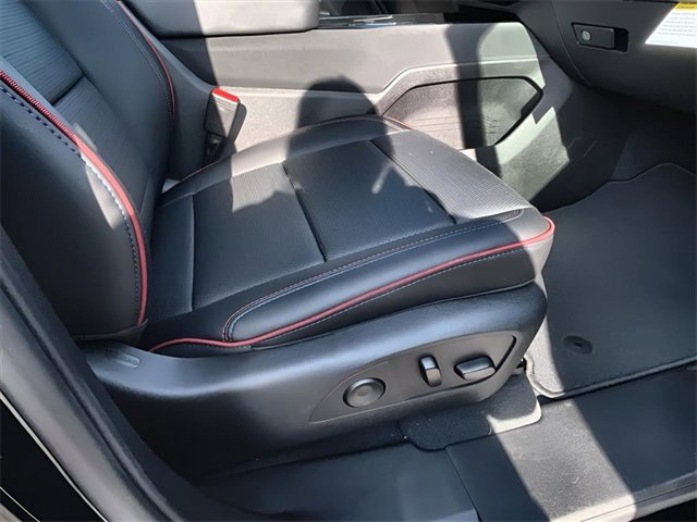 New 2025 Chevrolet Silverado EV RST image 29