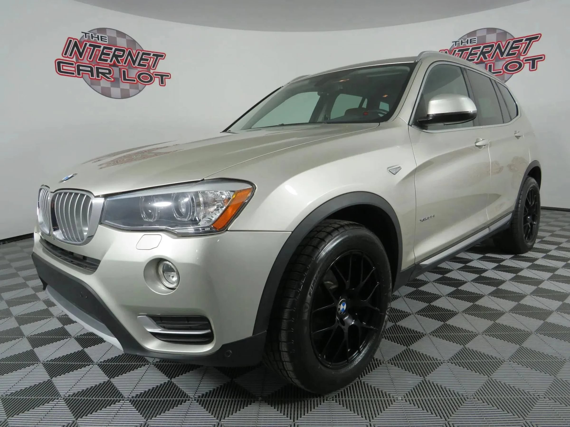 Used 2017 BMW X3 xDrive35i AWD/4WD image 3