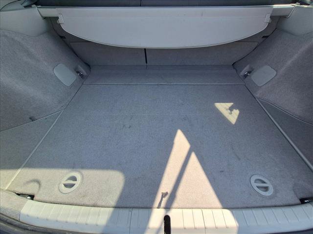 Used 2015 Toyota Prius Two FWD image 6