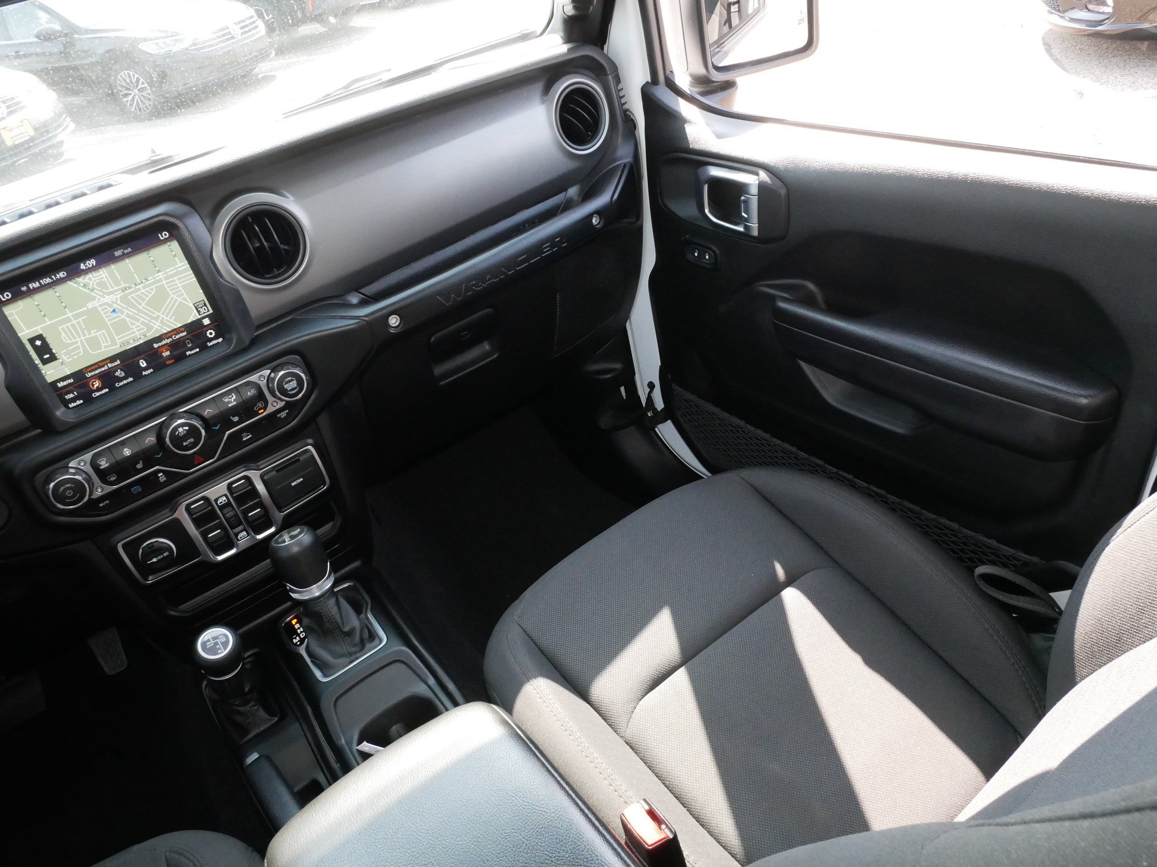Used 2023 Jeep Wrangler Unlimited w/ Cold Weather Group AWD/4WD image 11