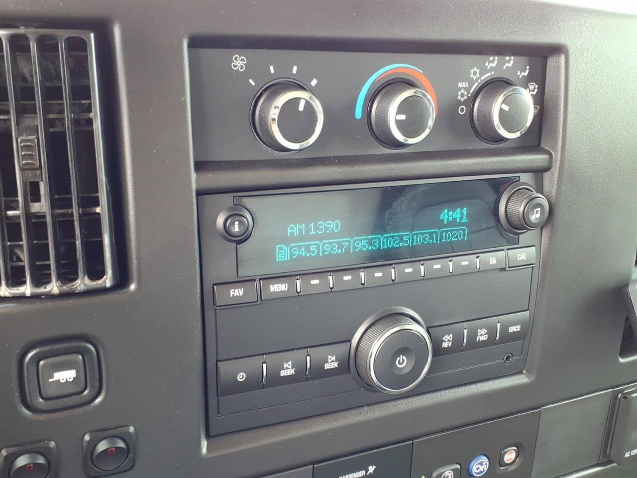 Used 2023 GMC Savana 3500 w/ Power Convenience Package RWD image 23