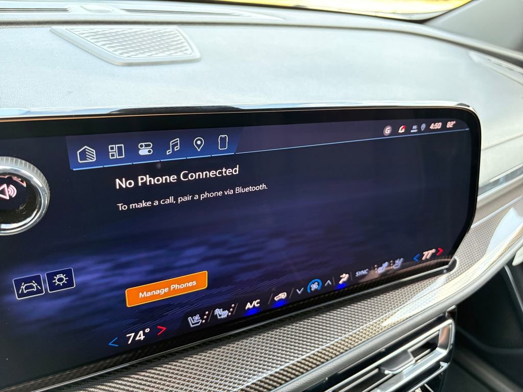 New 2026 Chevrolet Traverse High Country FWD image 21