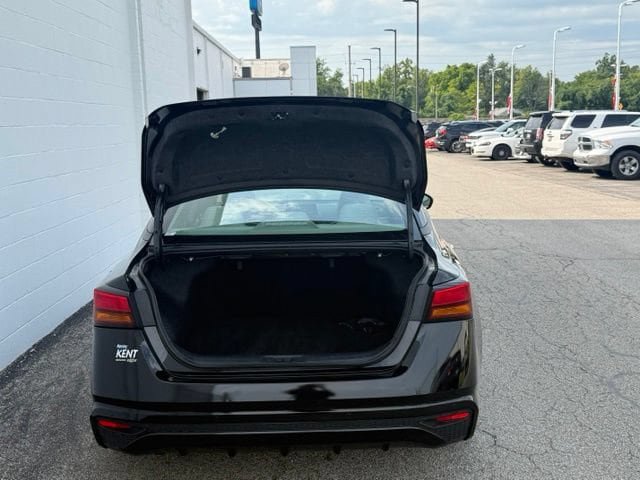 Used 2025 Nissan Altima 2.5 SV FWD image 9