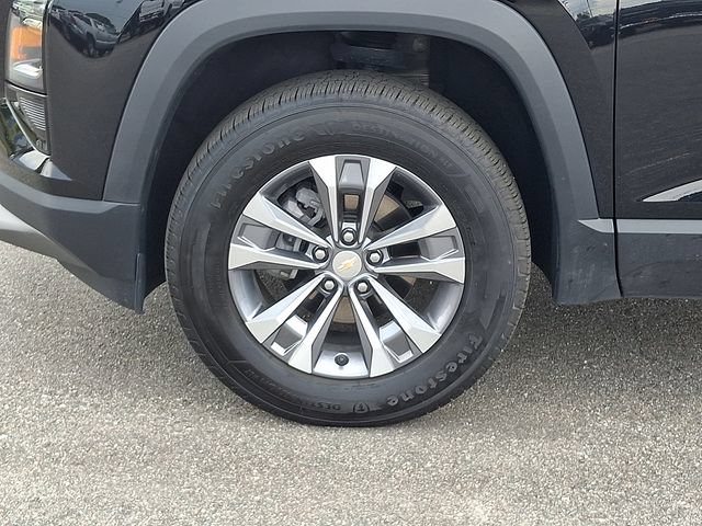 Used 2026 Chevrolet Equinox LT FWD image 8
