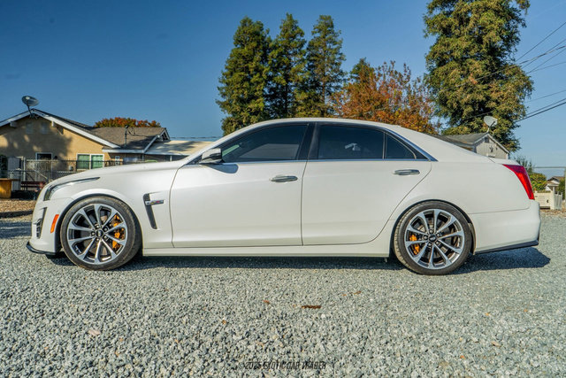 Used 2018 Cadillac CTS V w/ Luxury Package image 3