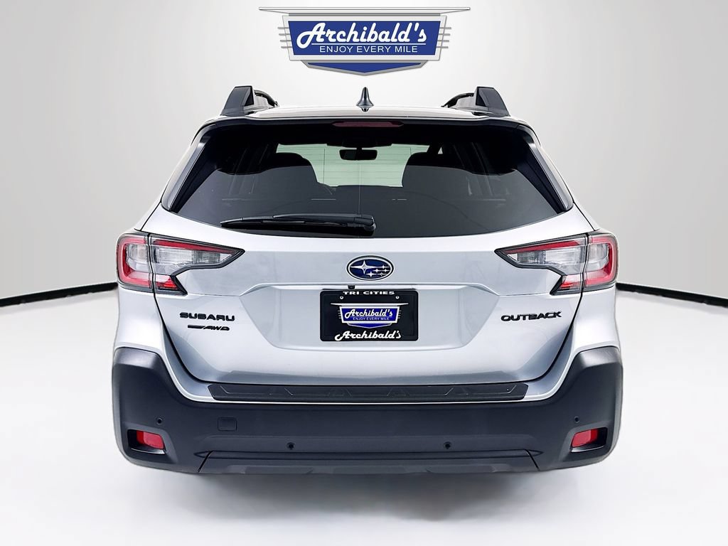 Used 2025 Subaru Outback Onyx Edition AWD/4WD image 7