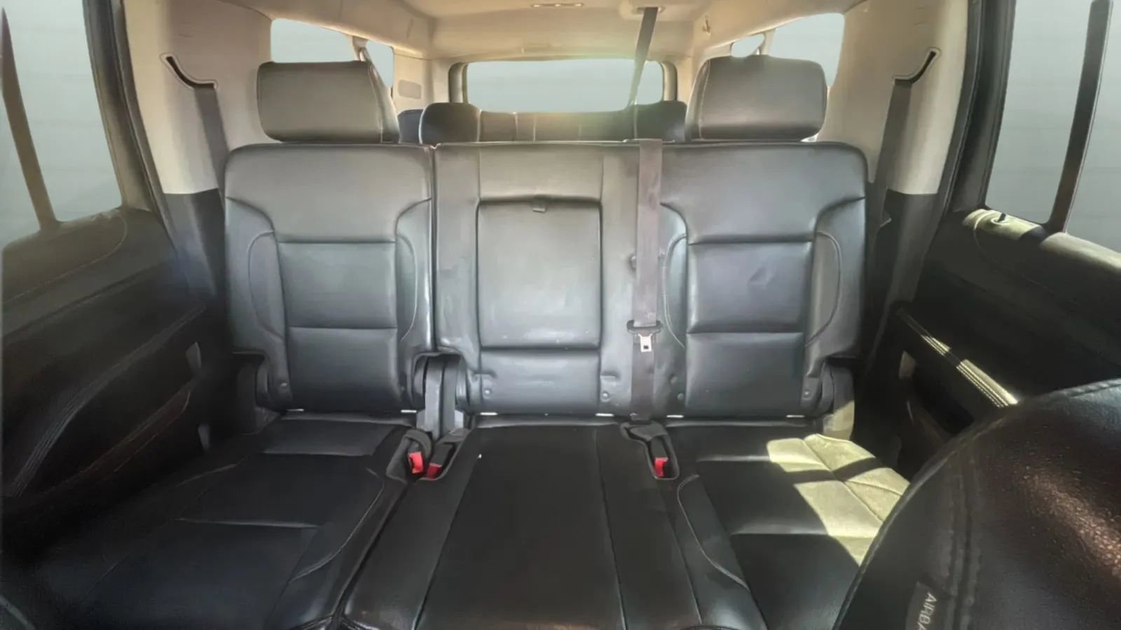 Used 2016 GMC Yukon XL SLT RWD image 18