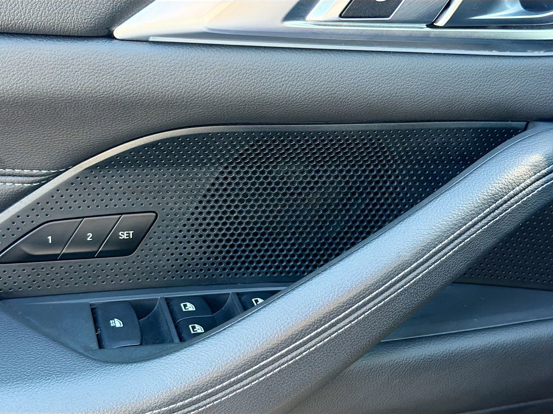 Certified 2025 BMW 430i Convertible image 25