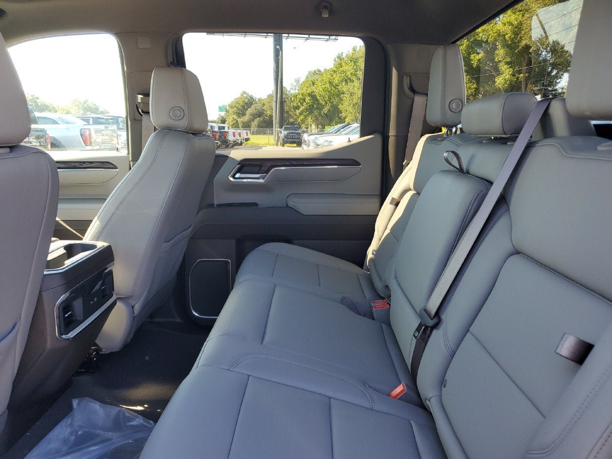 New 2026 GMC Sierra 1500 SLT w/ SLT Premium Package AWD/4WD image 13