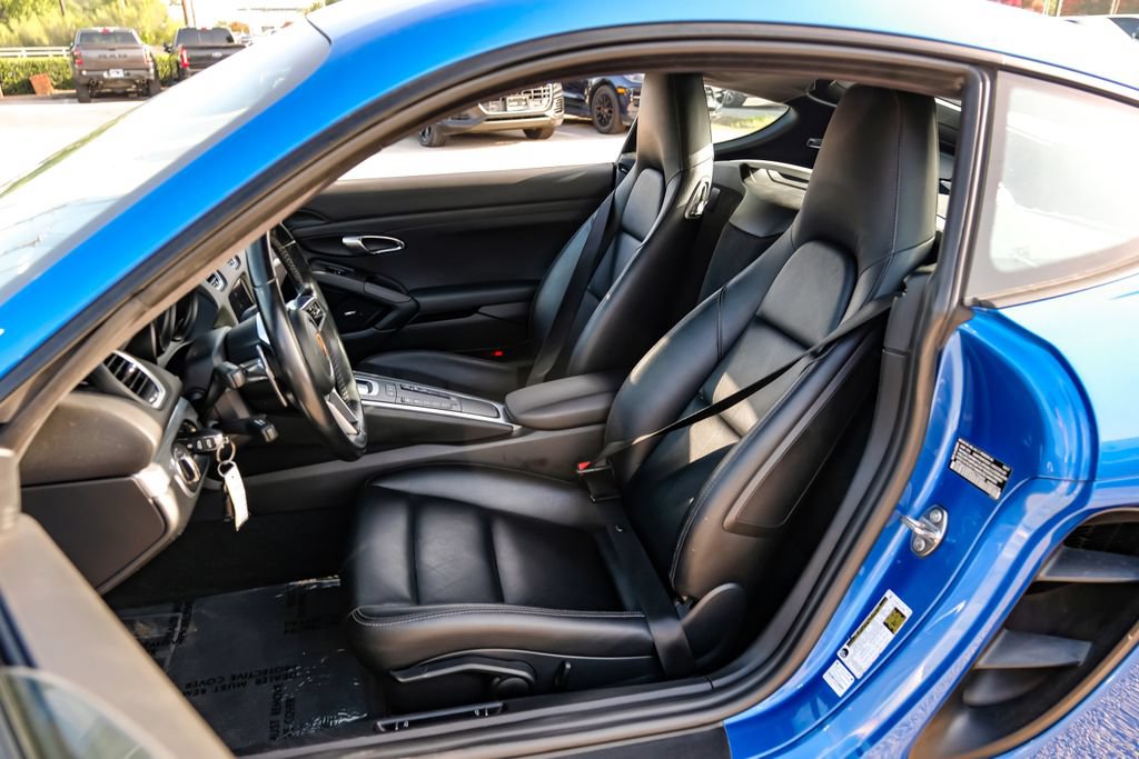 Used 2017 Porsche 718 Cayman RWD image 28