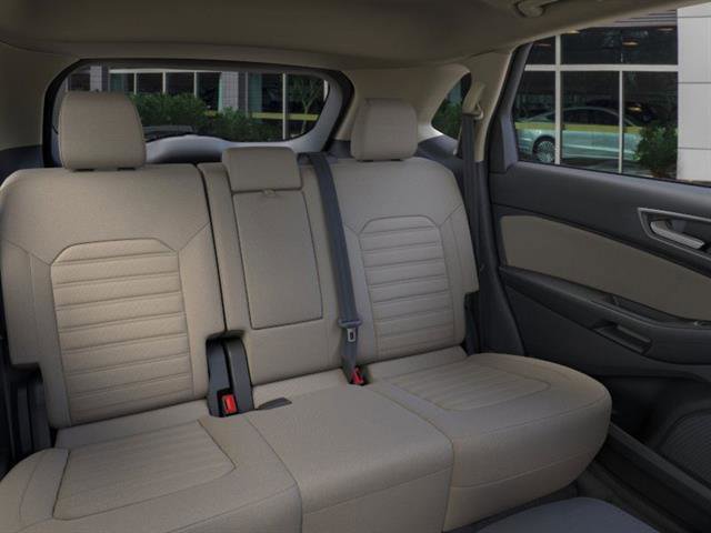 New 2024 Ford Edge SE image 11