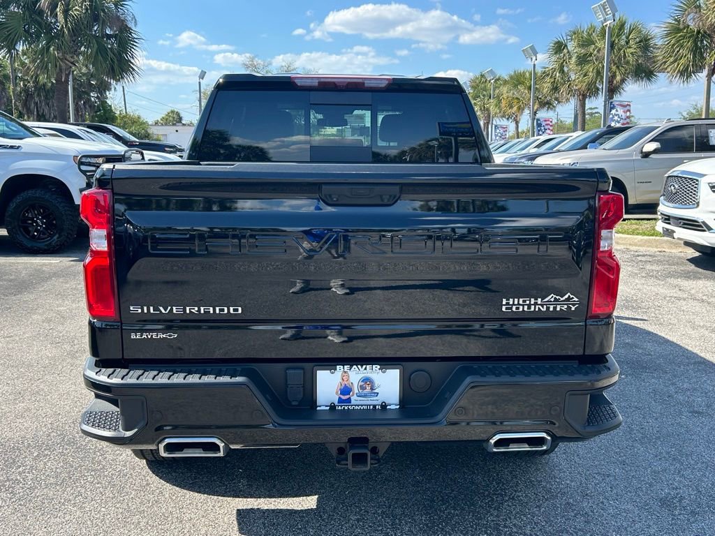 Used 2024 Chevrolet Silverado 1500 High Country AWD/4WD image 6